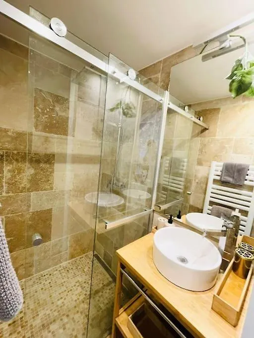 Spacious 2Bedrooms Flat W Terrace&Parking Luxembourg Apartment