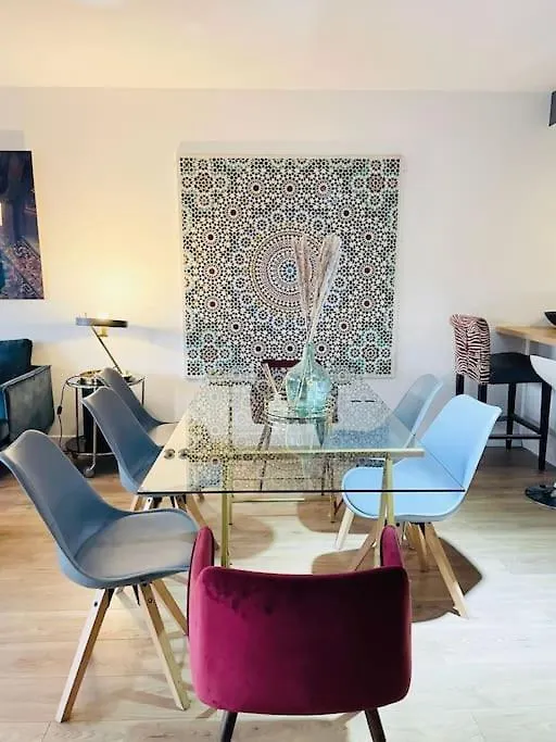 Spacious 2Bedrooms Flat W Terrace&Parking Luxembourg 0*,  Luxembourg